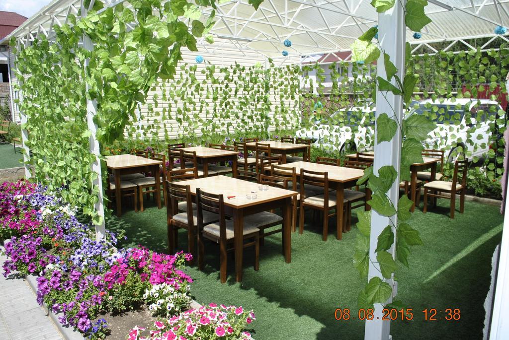 Dome Hotel Cholpon-Ata Exterior photo